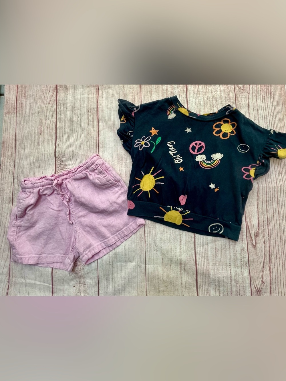 Old Navy Outfit 3T Shorts/Casual Top